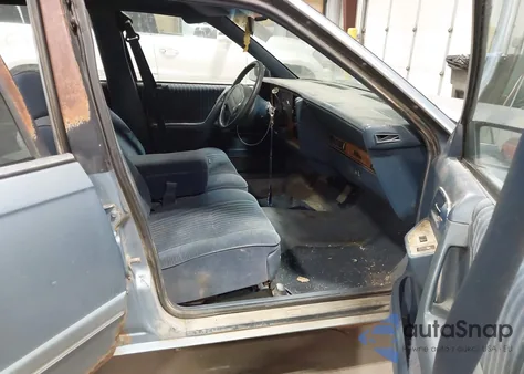 1993 Buick Century Special z USA, uszkodzony, nr VIN 3G4AG55N2PS622101